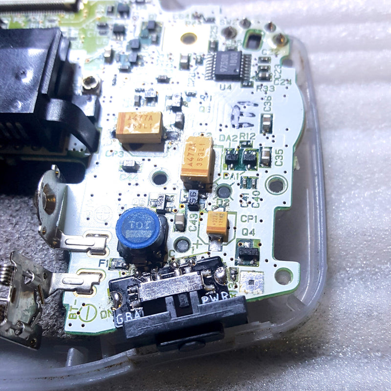 Helder's Game Tech GBA Capacitor Kit