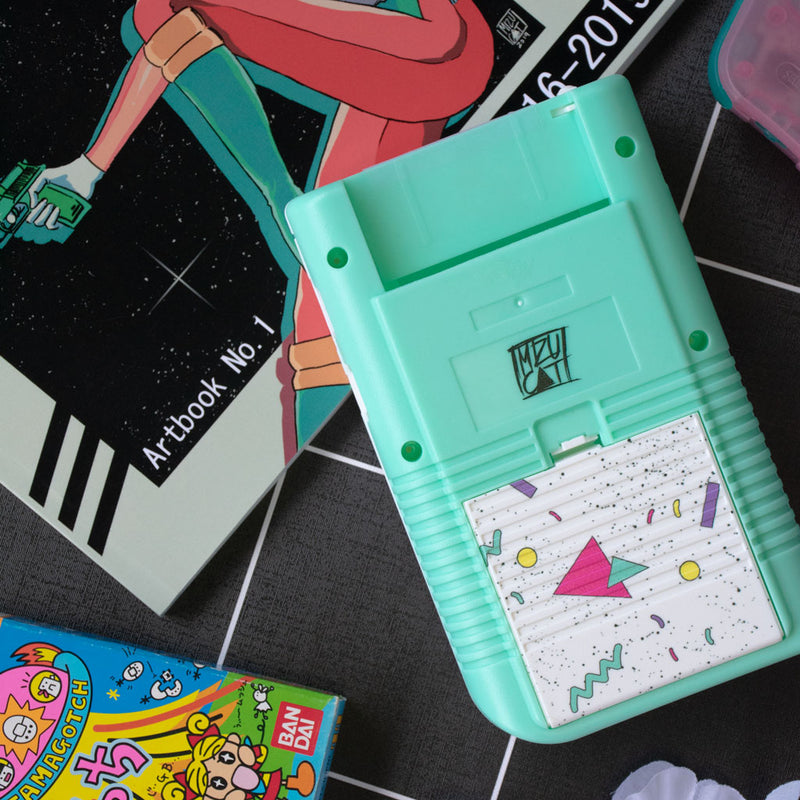 Konfetti Boy 2 (White / Pastel Mint) Shell for Game Boy